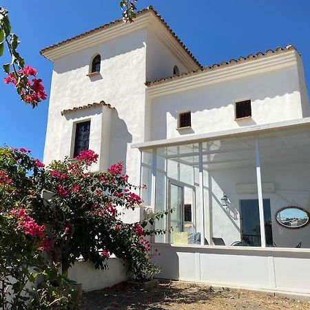 Castle Tower Ground Floor Apartment In Rural Holiday Park 'Cezanne' Tolox Esterno foto