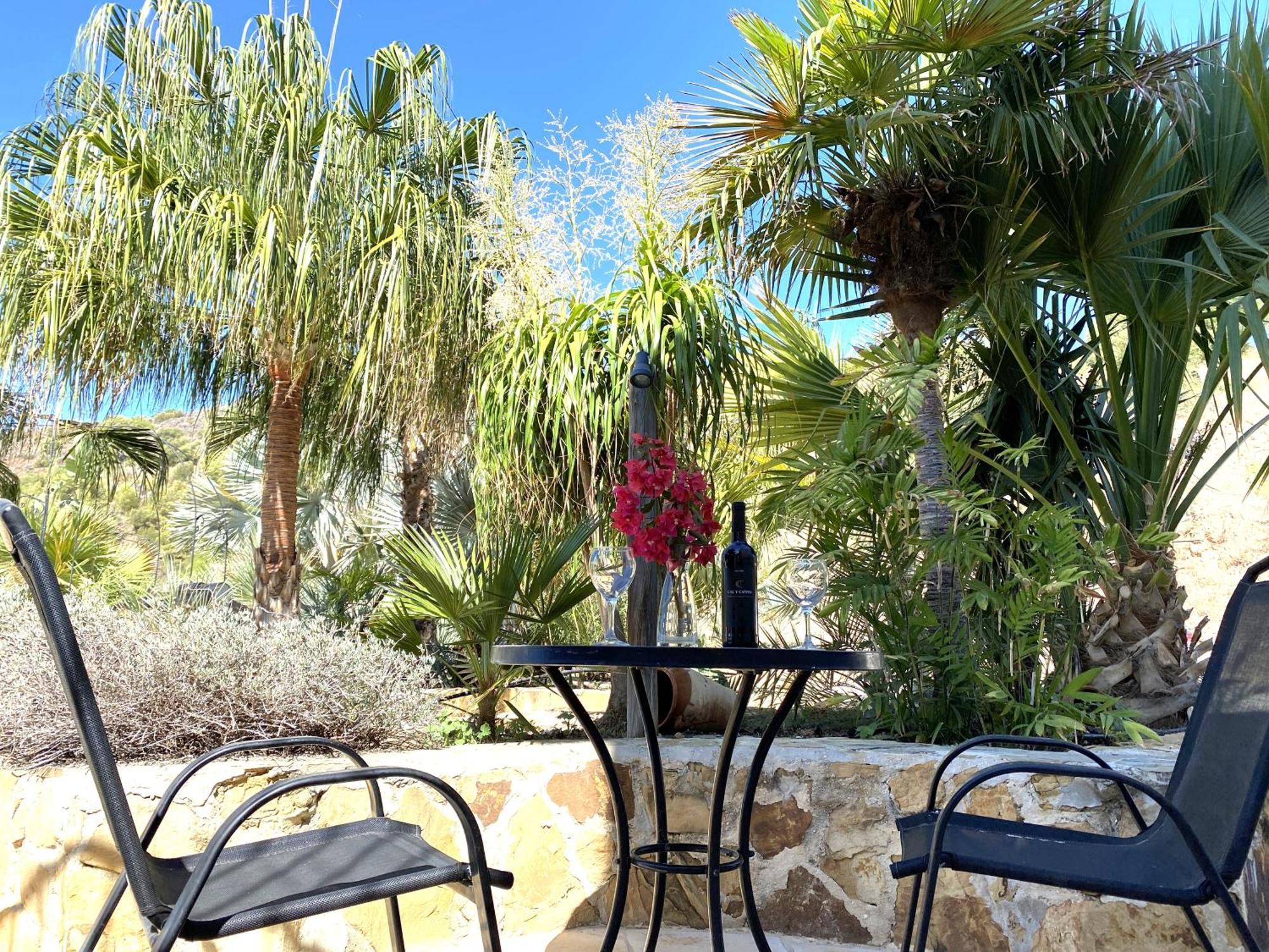 Castle Tower Ground Floor Apartment In Rural Holiday Park 'Cezanne' Tolox Esterno foto