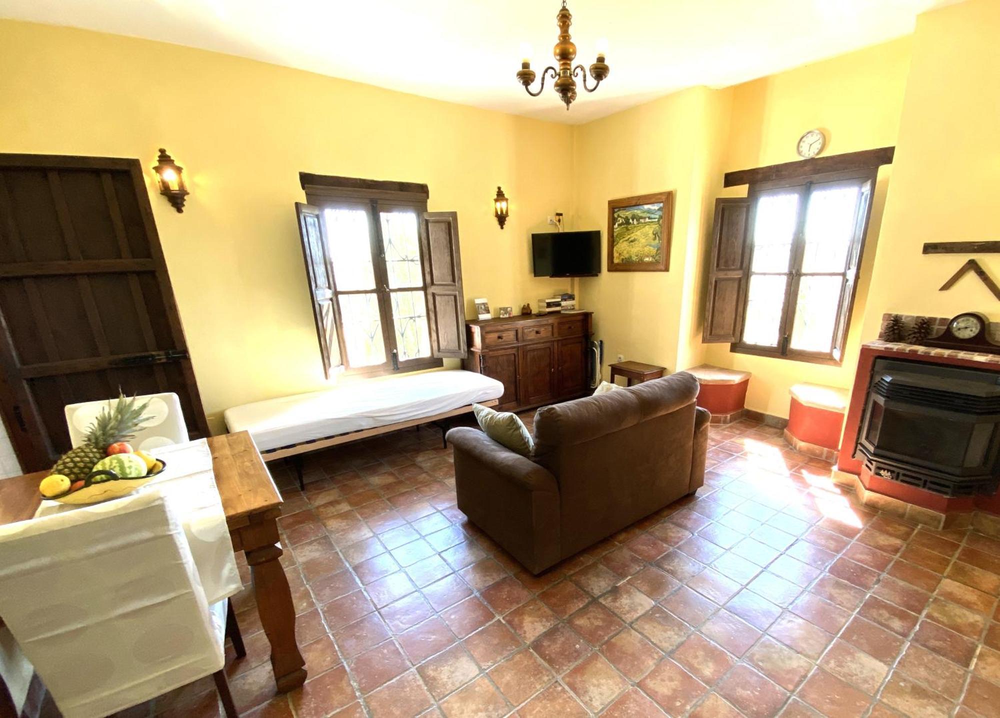 Castle Tower Ground Floor Apartment In Rural Holiday Park 'Cezanne' Tolox Esterno foto