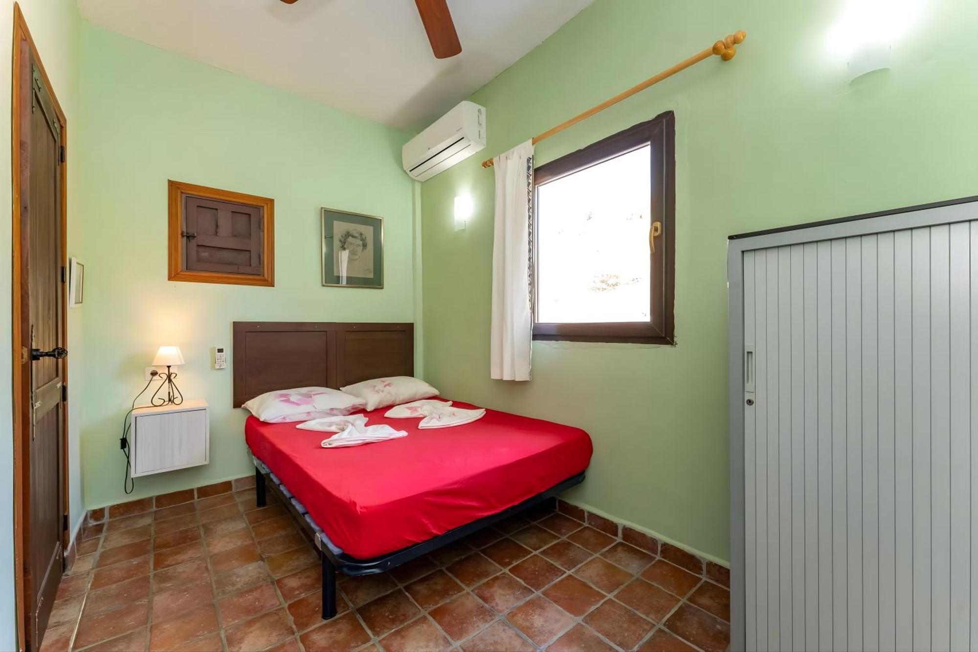 Castle Tower Ground Floor Apartment In Rural Holiday Park 'Cezanne' Tolox Esterno foto